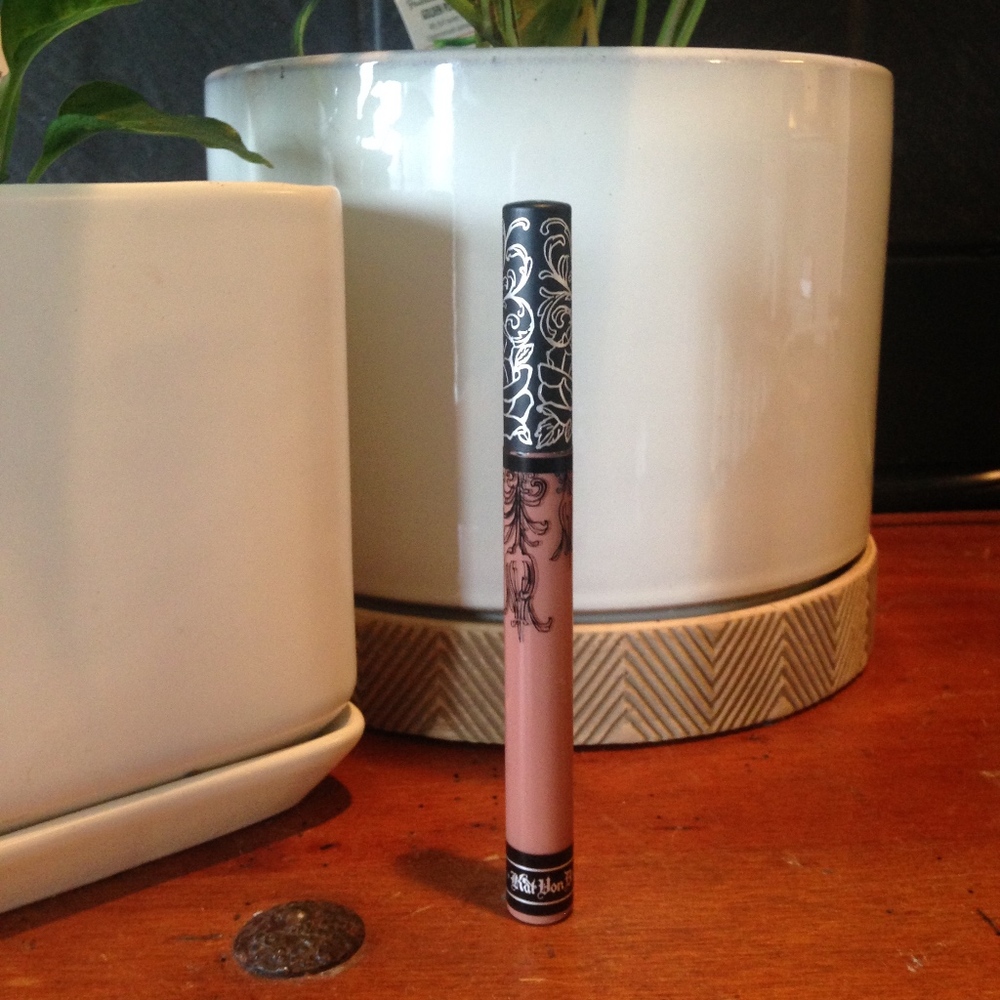 Kat Von D Bow N Arrow Liquid Lipstick